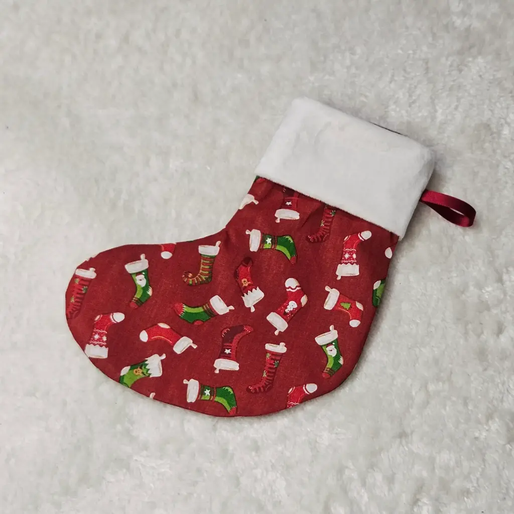 Chaussette de Noël🎄- fond rouge