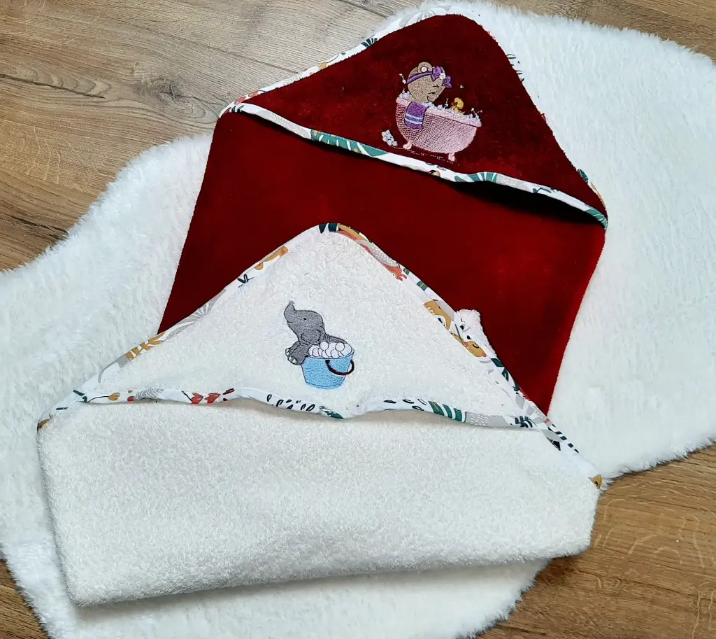 Cape de bain personnalisée (Blanc crème, beige, Sans broderie)