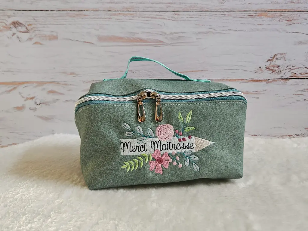 Trousse pliable - Merci maîtresse